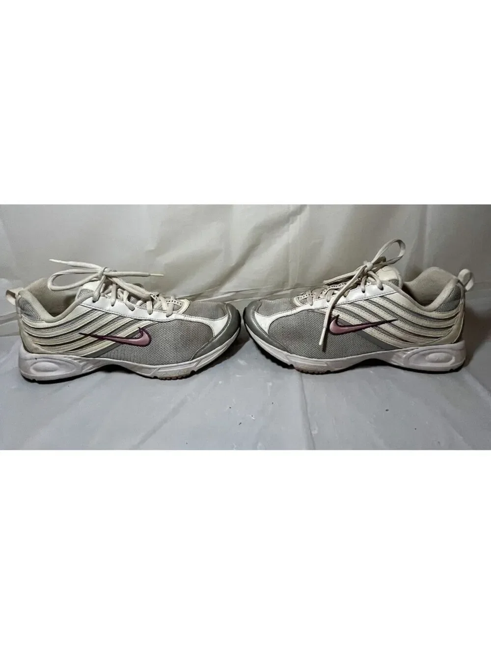 Nike Women Shoe Air Impel II Size 8.5 White Silver Walking Sneaker nike 312932-0